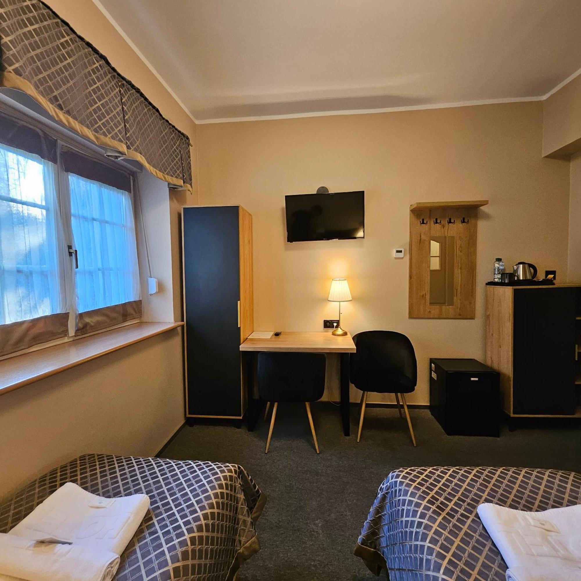 Willa Klodzko-Zacisze - Sauna - Silownia - Komnata Solna Esterno foto