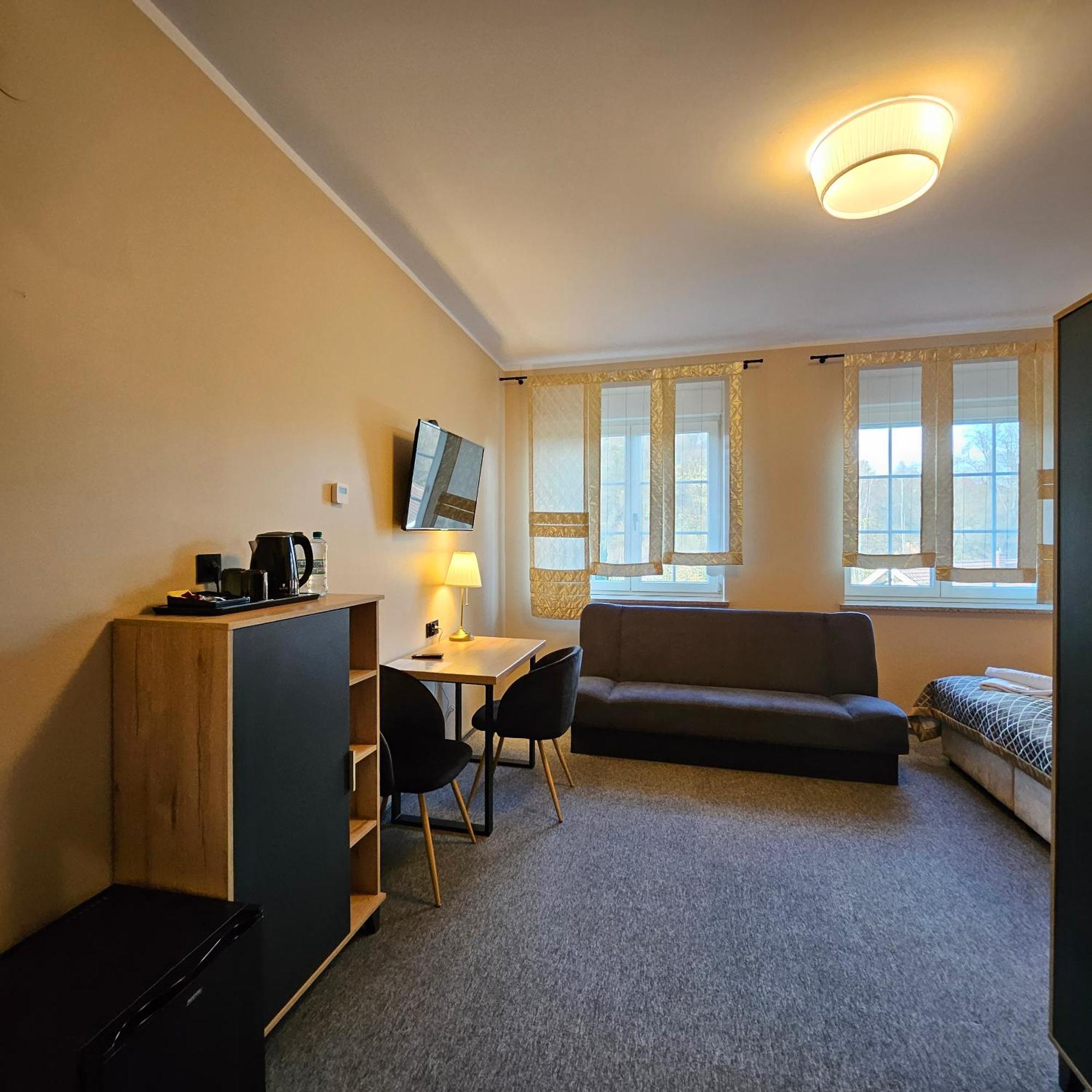 Willa Klodzko-Zacisze - Sauna - Silownia - Komnata Solna Esterno foto